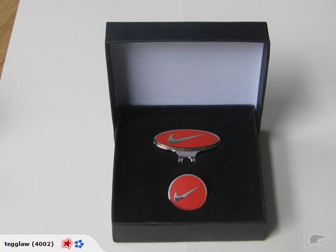 Nike Hat Clip & Ball Marker in gift pack